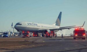 United airlines flight ua770 emergency diversion: Scenes of an